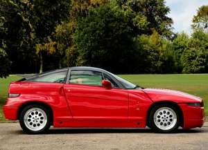 Alfa Romeo SZ 3.0 V6 Zagato 207 HP