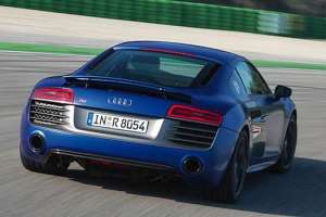 Audi R8 Coupe Facelift 4.2 AT (430 HP) 4WD