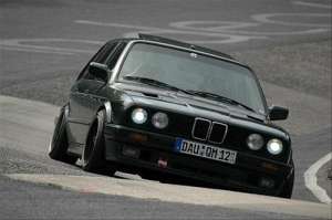 BMW 3er (E30) 325i (171Hp)