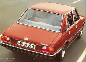 BMW 5er (E12) 528 (165Hp)