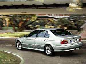 BMW 5er (E39) 520 d 136 HP