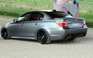 BMW 5er (E60) 535i (300Hp)