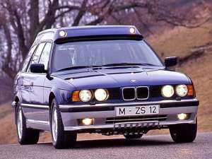 BMW 5er Touring (E39) 525 i 192 HP