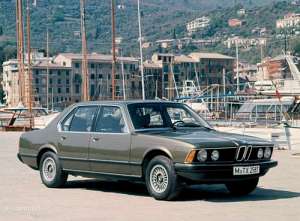 BMW 7er (E23) 730 (184Hp)