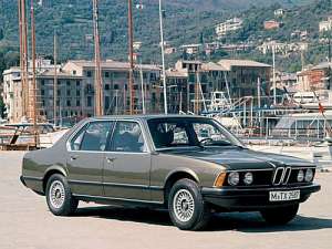 BMW 7er (E23) 735i (185Hp)