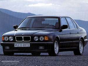 BMW 7er (E32) 730i (218Hp)