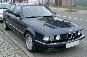 BMW 7er (E32) 750 i,iL V12 300 HP