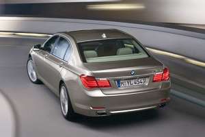 BMW 7er (F01) 760i 544HP