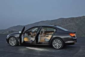 BMW 7er VI (G11 G12) Sedan 730d xDrive 3.0d AT (265 HP) 4WD