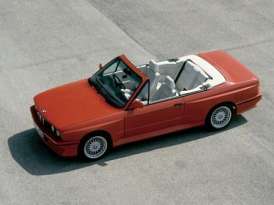 BMW M3 (E30) 2.3i (200Hp)