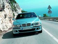 BMW M5 (E39) 4.9  32V 400 HP