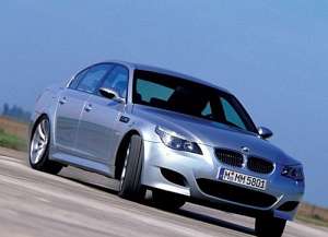 BMW M5 (E60) 5.0 i V10 507 HP