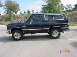 Chevrolet K5 Blazer II 5.0L V8 (155Hp)