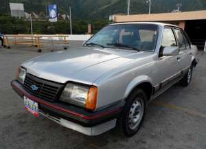 Chevrolet Monza (J) 2.0 i 110 HP