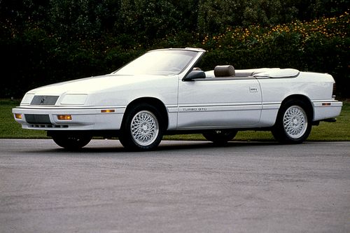 Chrysler LE Baron Cabrio 2.5 i 101 HP