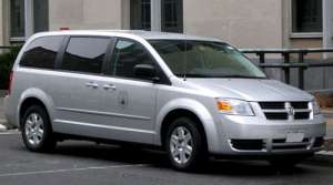 Dodge Caravan I 2.6L 114 HP