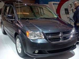 Dodge Caravan I 3.0L 136 HP