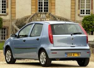 Fiat Punto III 1.9 D 3 dr 60 HP