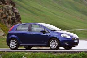 Fiat Punto III Punto 1.4 AT (77 HP)