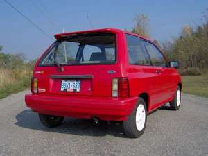 Ford Festiva II (DA) 1.3 i 64 HP