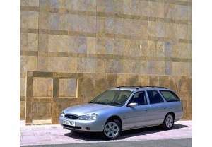 Ford Mondeo I Hatchback 1.8 TD 88 HP