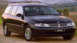 Holden Commodore (VT) 3.8 i V6 Executive 207 HP