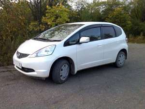 Honda Fit 1.3i (86Hp) 4WD