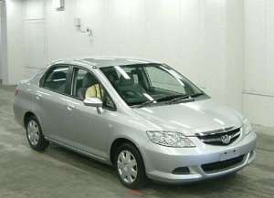 Honda Fit Aria 1.5 i 16V 110 HP