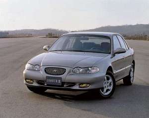 Hyundai Sonata III (EF) 2.0 i 16V 125 HP