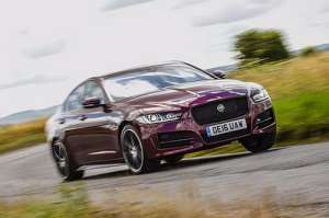 Jaguar XE Sedan 2.0d MT (180 HP)