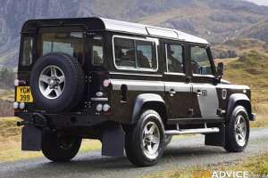 Land Rover Defender 110 2.5 D 68 HP