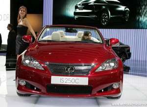 Lexus IS-Coupe-Convertible 250C AWD 208 HP