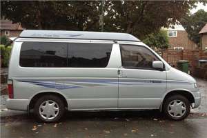 Mazda Bongo Friendee 2.0 105 HP