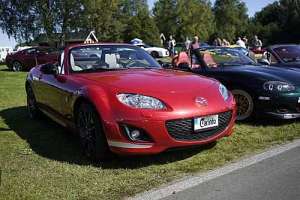 Mazda MX-5 III Facelift 2.0 AT (160 HP) Hard Top