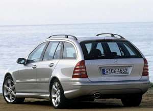 Mercedes-Benz C-klasse T-mod (S203) C 220 CDI T 143 HP