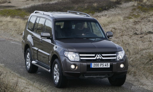 Mitsubishi Montero IV 3.8 AT (250 HP) 4WD