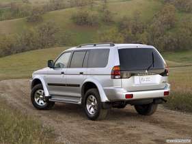 Mitsubishi Montero Sport 3.0 i V6 24V GLS 177 HP