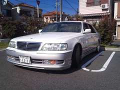 Nissan Cima (FY33) 4.1 i V8 32V 270 HP