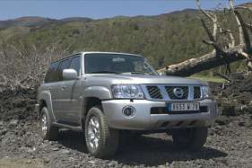 Nissan Patrol GR II (Y61) 4.5 i 3 dr 200 HP