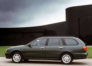 Nissan Primera Wagon (P11) 2.0 16V 140 HP