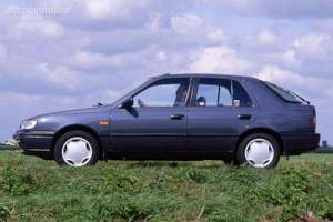 Nissan Sunny (B14) 1.5i (105Hp) 4WD