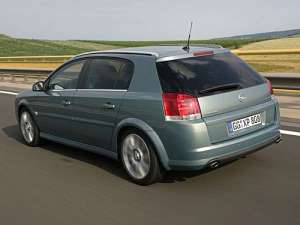 Opel Signum 2.8 i V6 24V Turbo S 250 HP