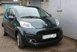 Peugeot 107 1.0 i 68 HP