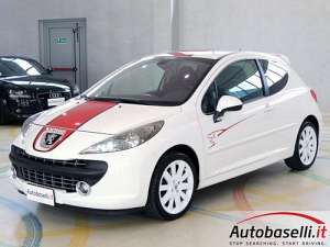 Peugeot 207 1.6 THP (150Hp)