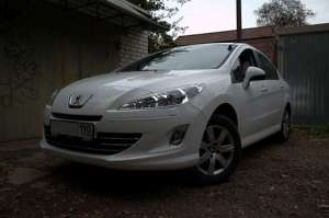 Peugeot 408 1.6 AT (120 HP)