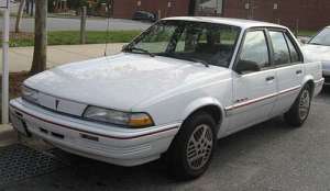 Pontiac Sunbird III 2.0 110 HP