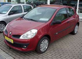 Renault Clio III 1.6 i 16V 110 HP 3d