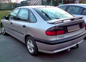 Renault Laguna (B56) 1.9 dTi 98 HP