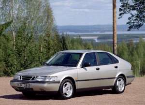 Saab 900 II 2.0 i 131 HP