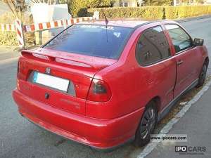 SEAT Cordoba I 1.6 i 101 HP